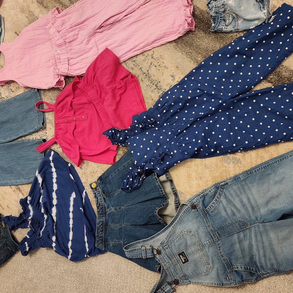 Gap And Carters 4t Bundle - Picture 9 of 13